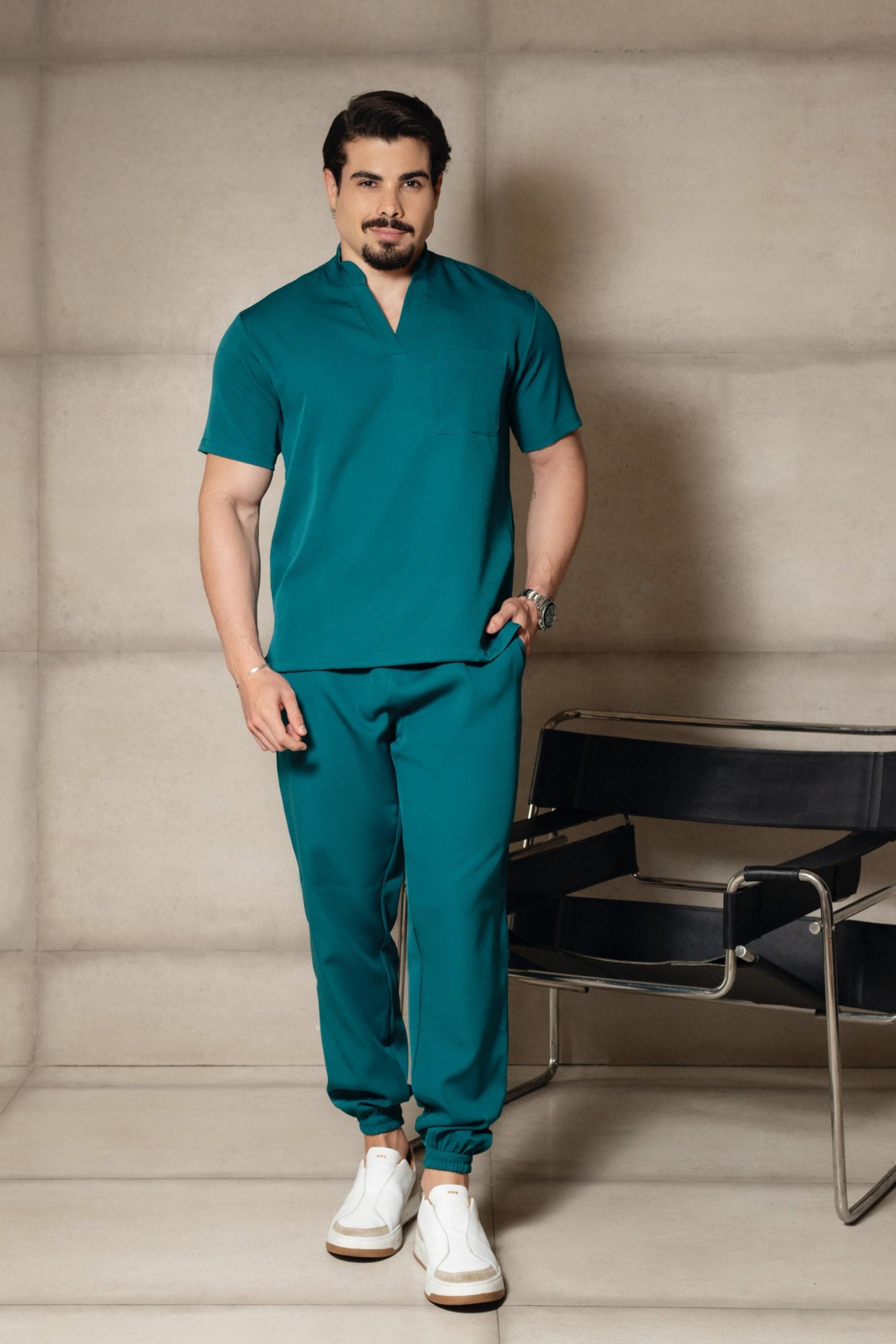 Scrub Tokio