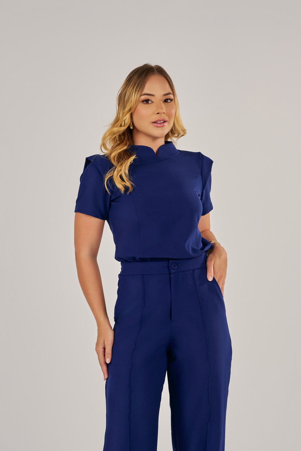 Azul Marinho