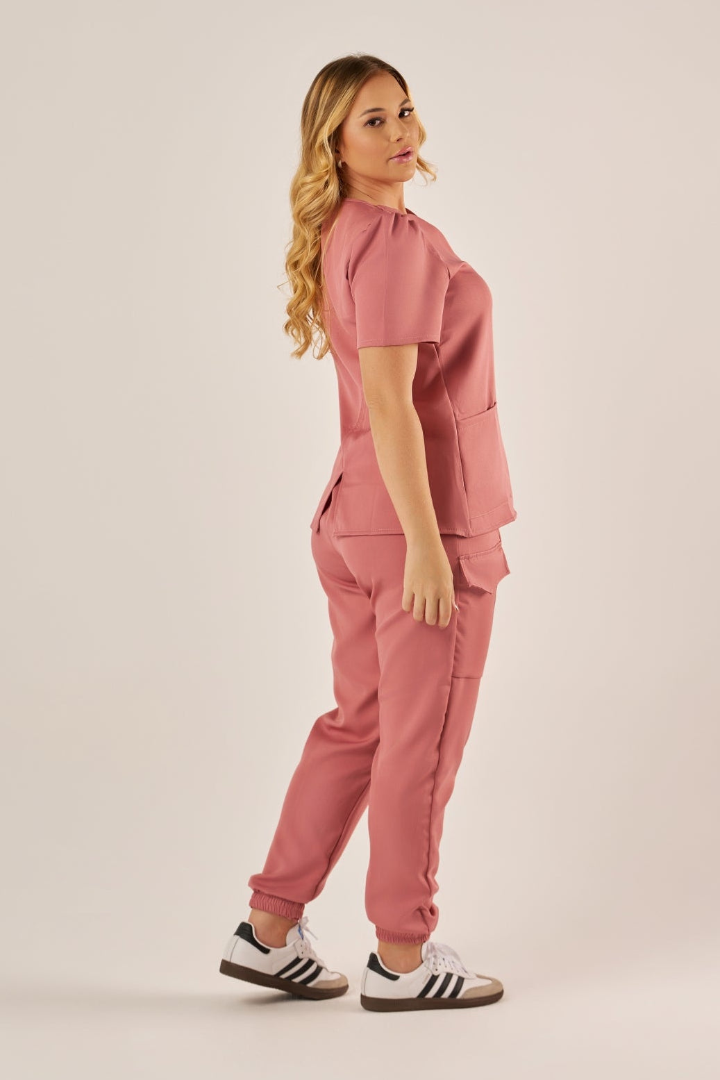 Scrub Premium