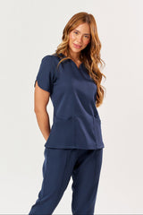 Scrub Bella